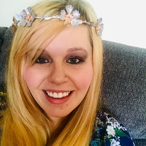 Meet your Posher, Brianna - Picture 1 of 1